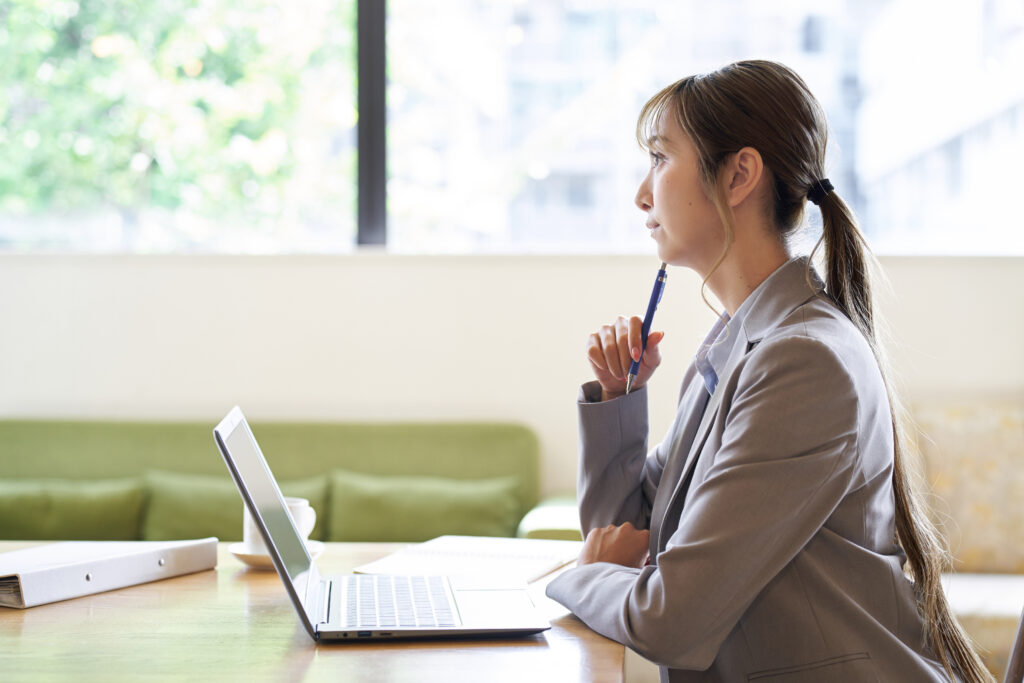 企業がSNS運用ガイドラインに盛り込むべき項目